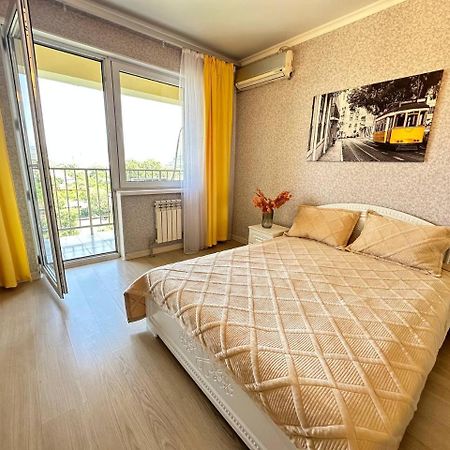 Medinahotelkz, # 63, Вид На Горы, 15 Мин Пешком До Арбата, Halal Almaty Bagian luar foto