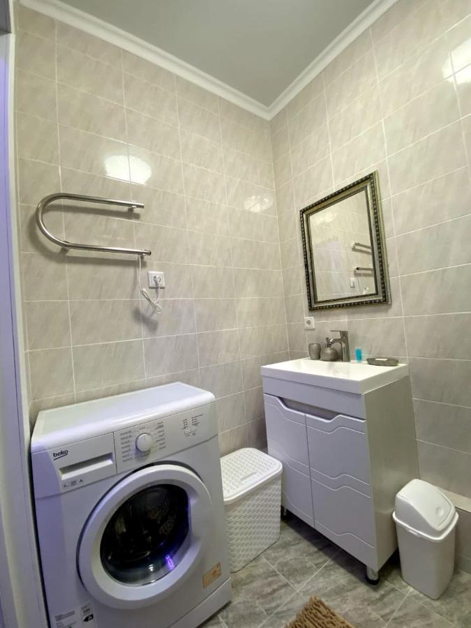 Medinahotelkz, # 63, Вид На Горы, 15 Мин Пешком До Арбата, Halal Almaty Bagian luar foto