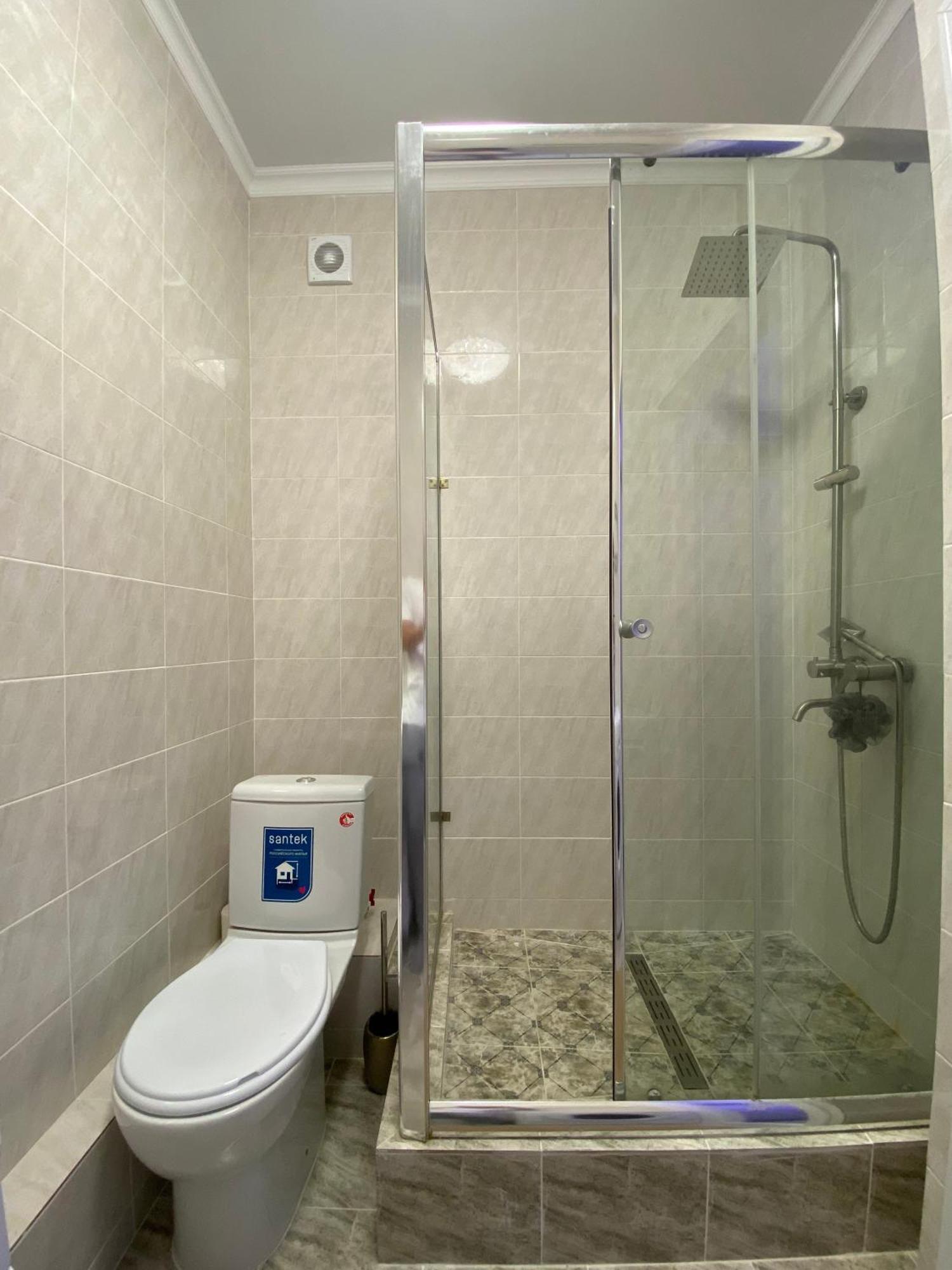 Medinahotelkz, # 63, Вид На Горы, 15 Мин Пешком До Арбата, Halal Almaty Bagian luar foto